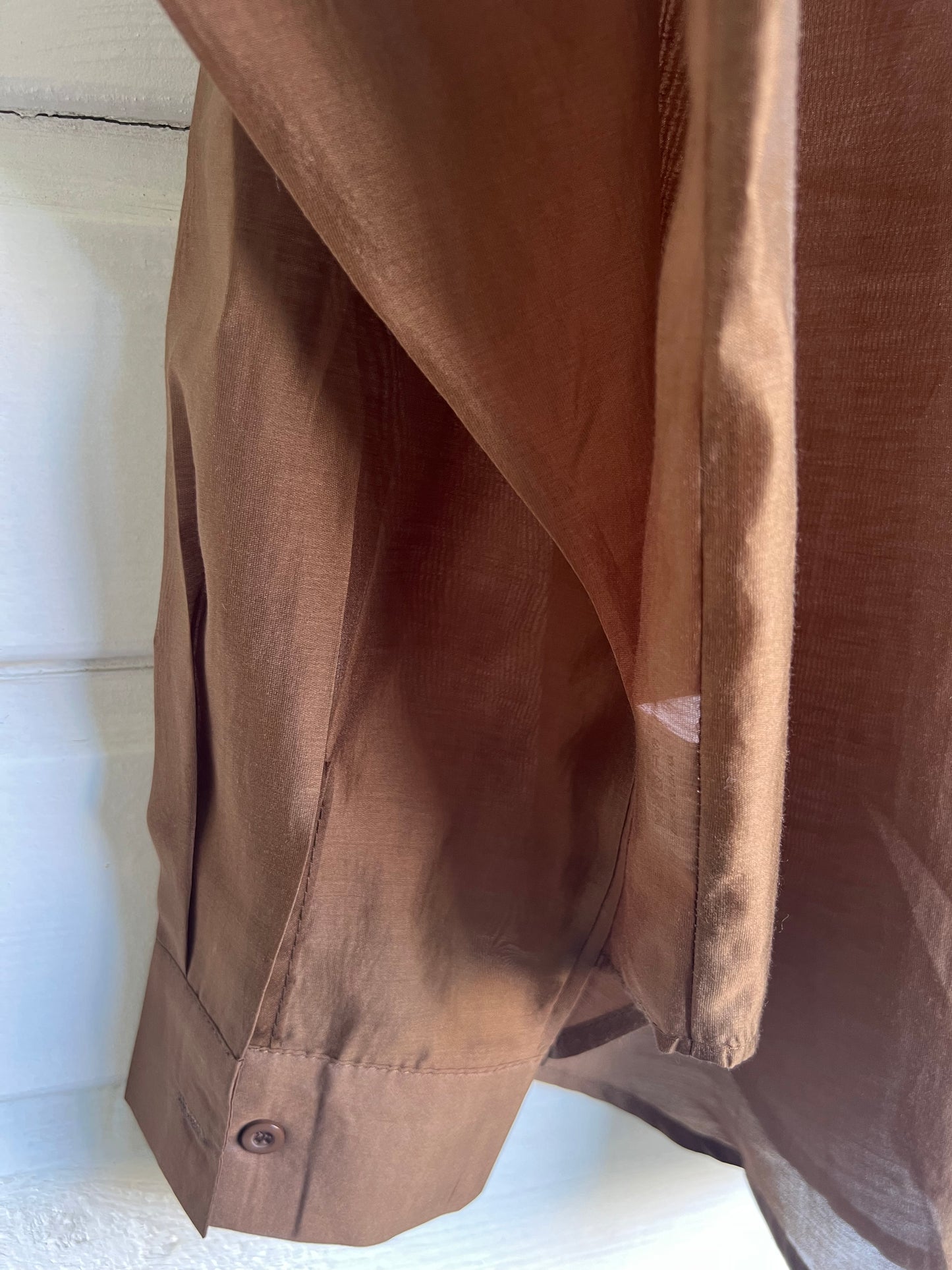 Mooie bruine zijde blouse