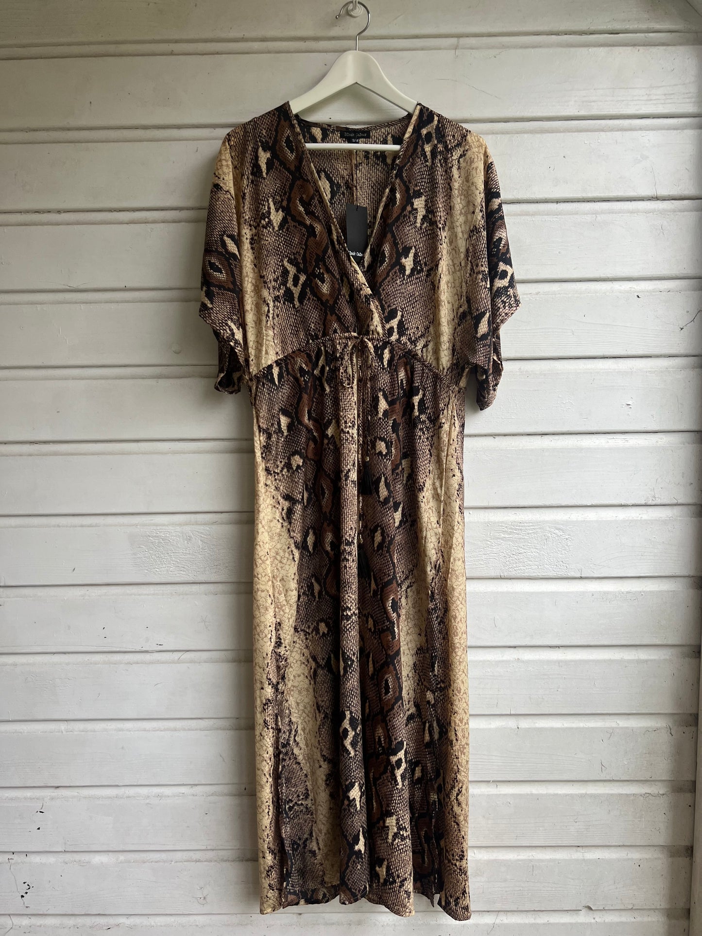 Lange ‘phyton’ dress