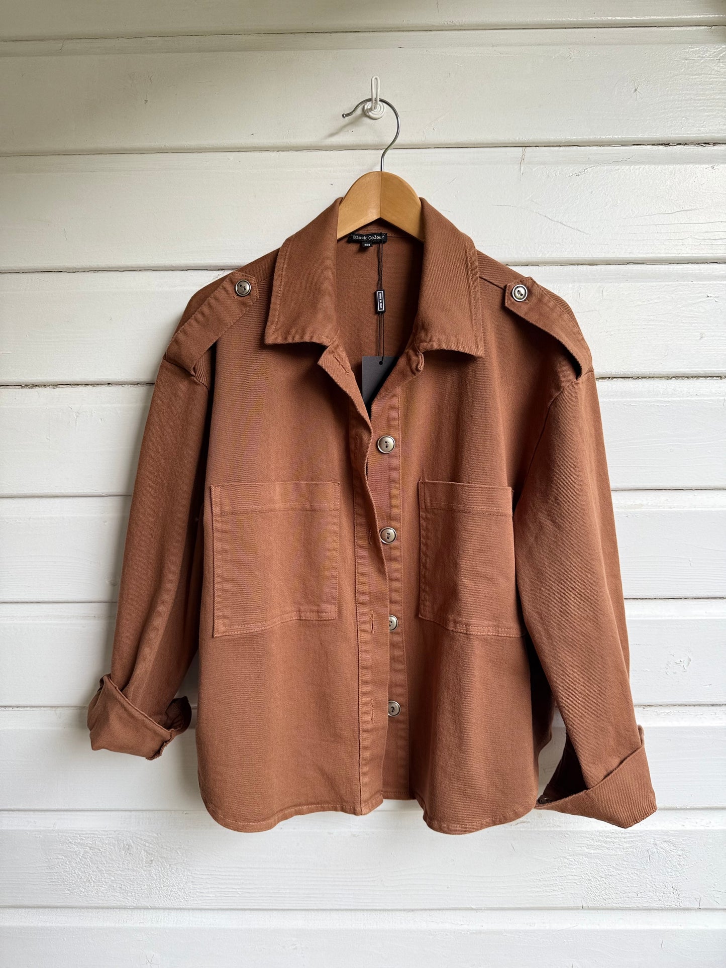 Kort jasje/jack ‘camel’ bruin