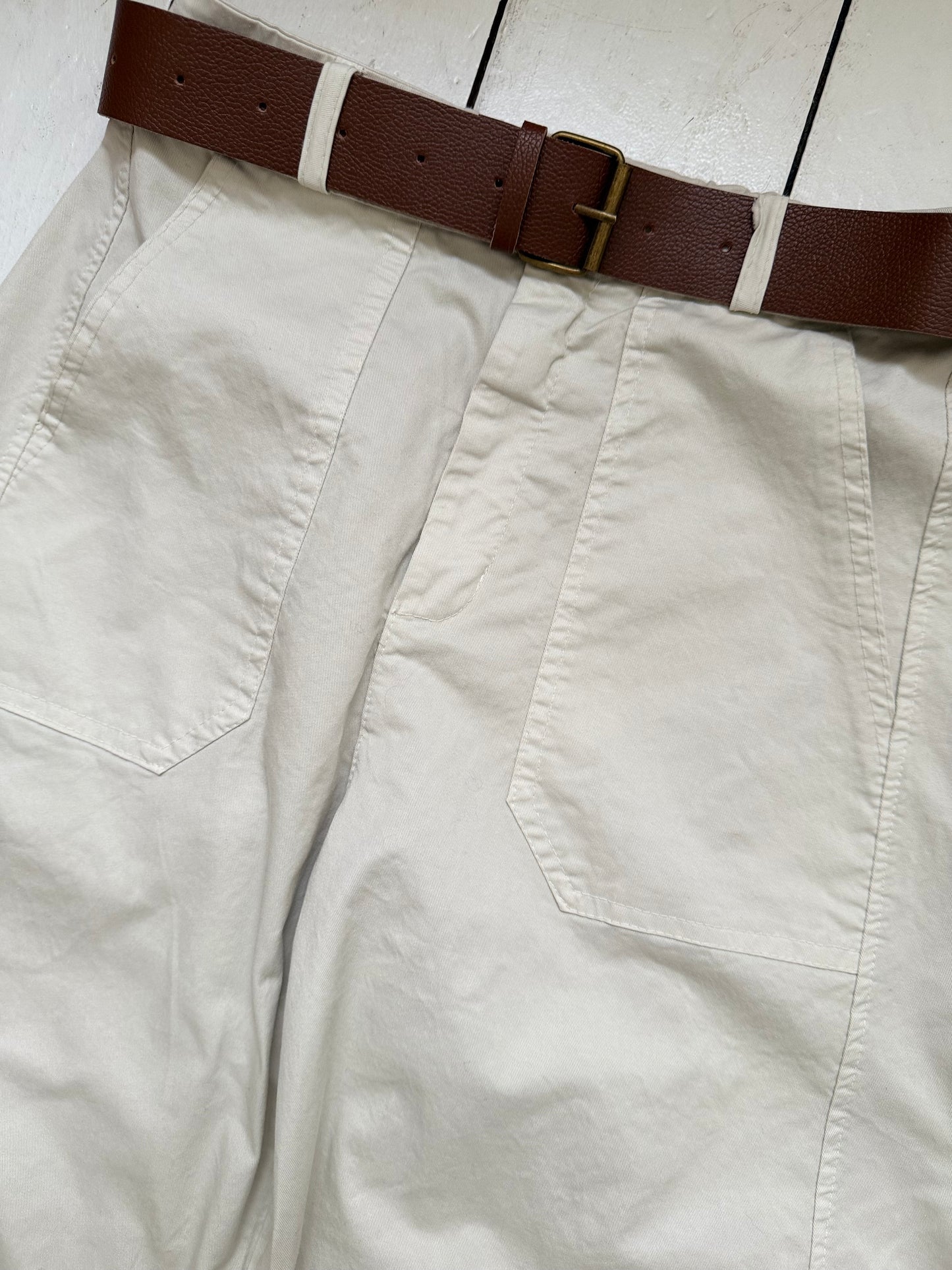 Broek ‘ballon’ model beige
