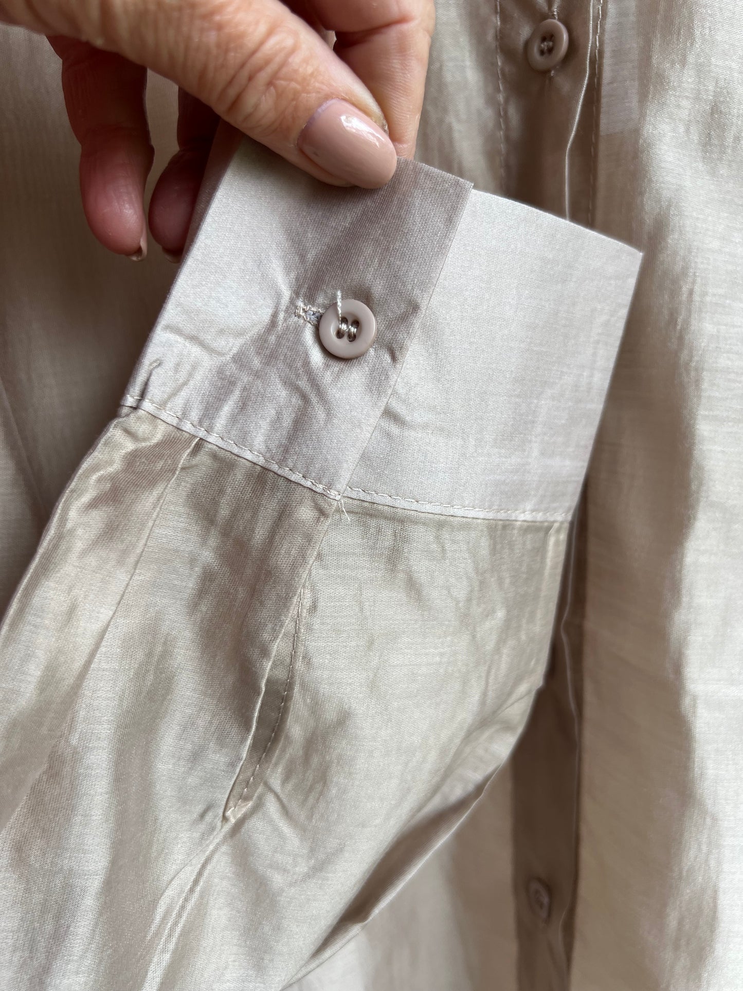 Zijde blouse beige