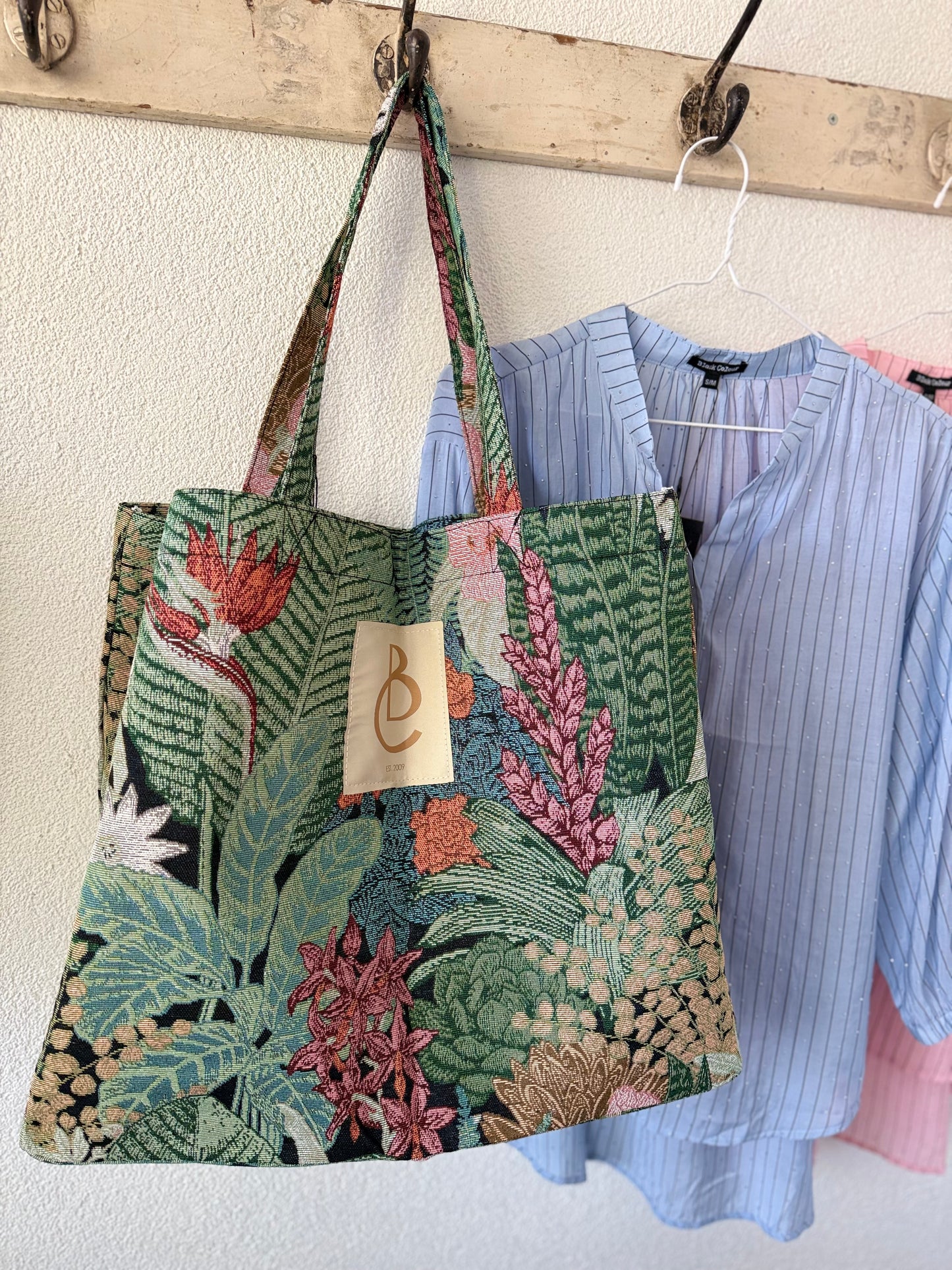 Big Shopper flower