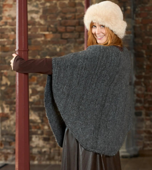 S A L E Poncho Penny Grijs