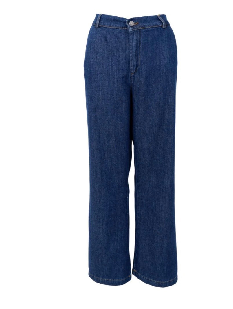 Jeans pants