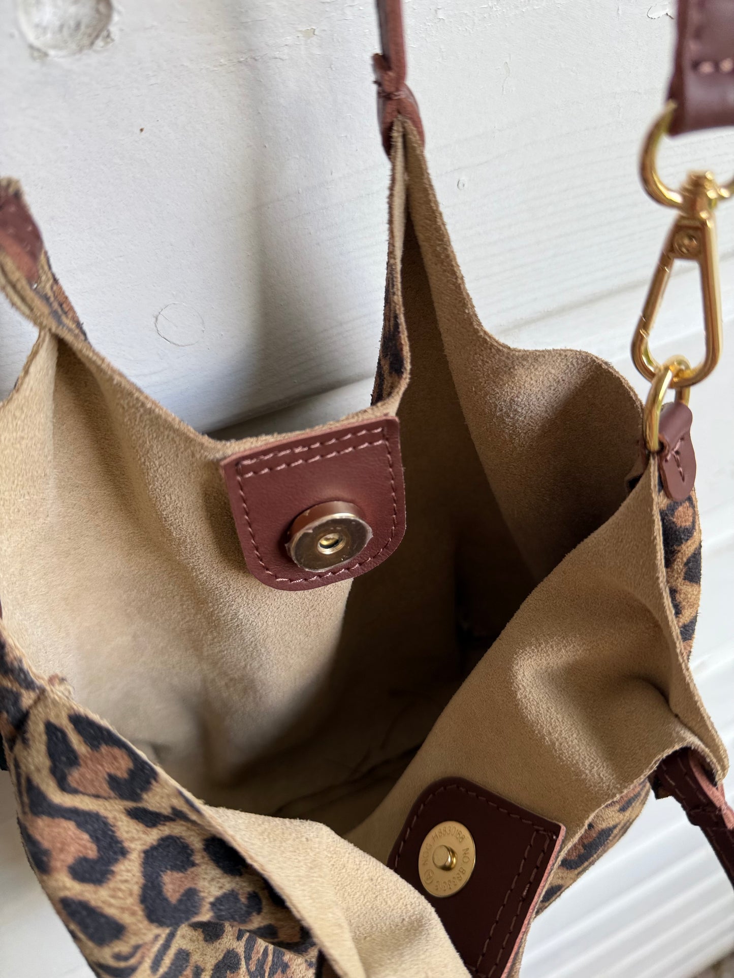 Leopard tasje suède