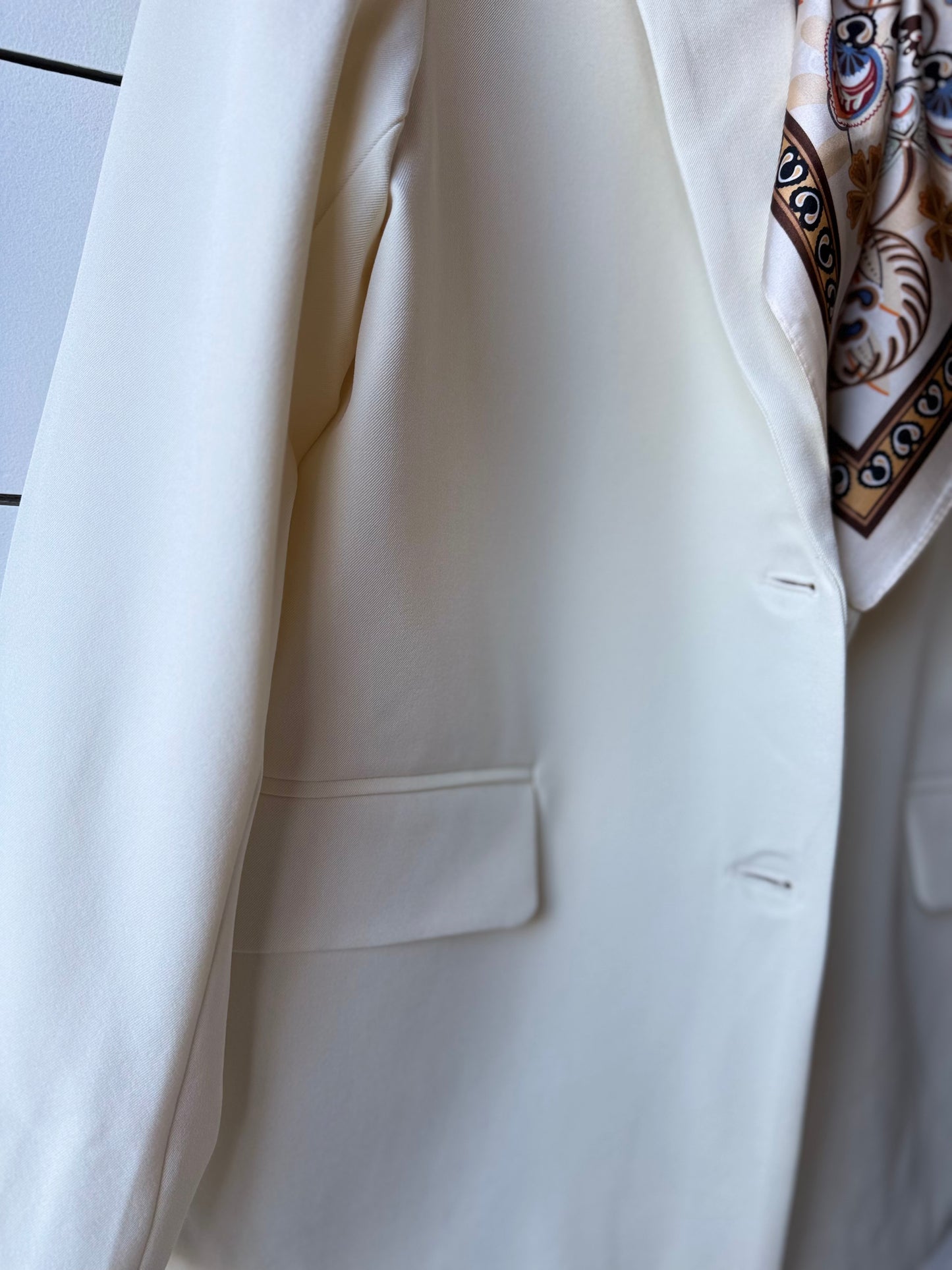 Crème oversized blazer