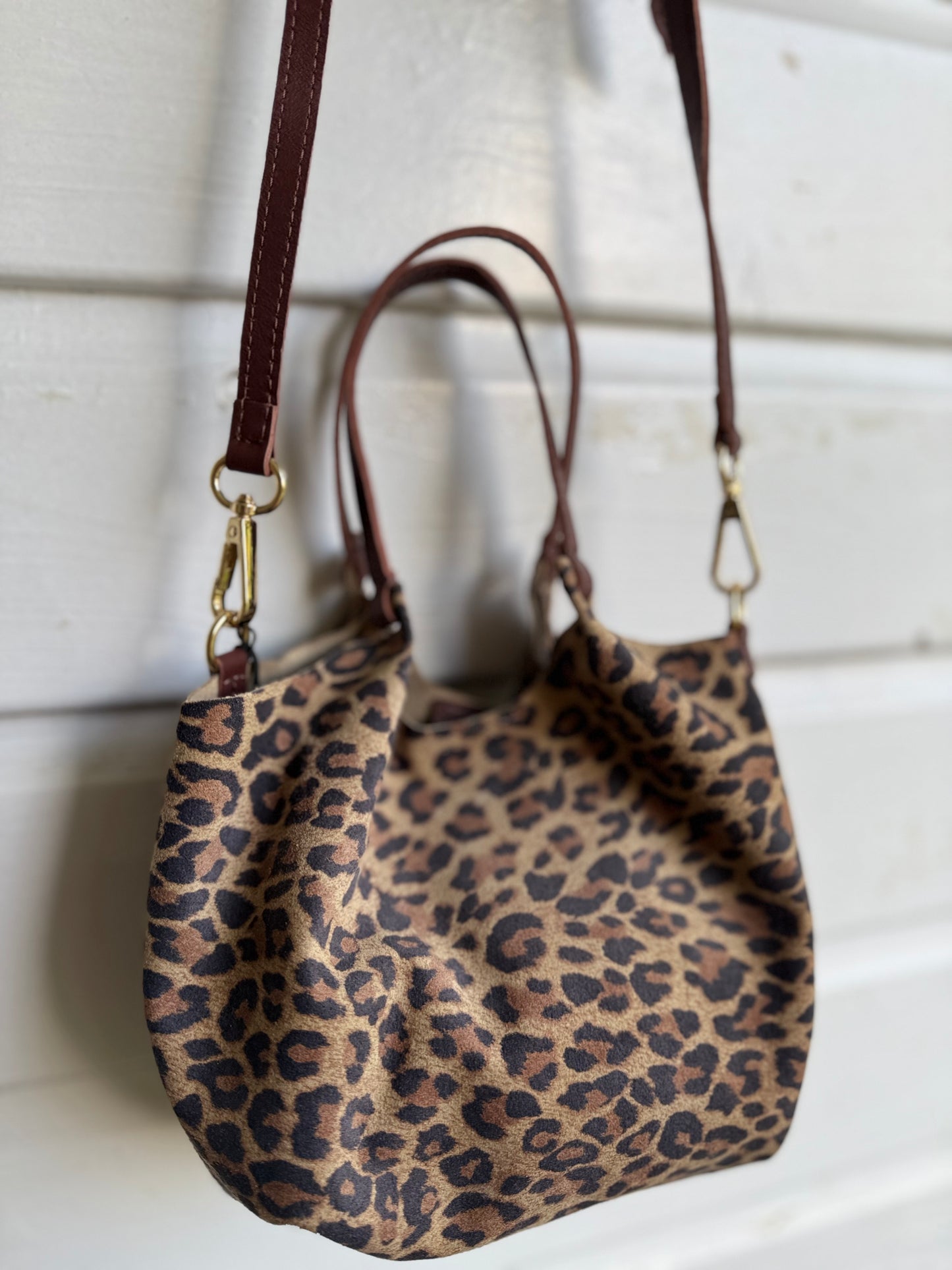 Leopard tasje suède