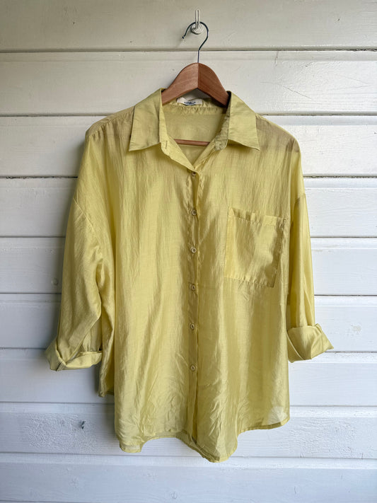Blouse silk zacht geel