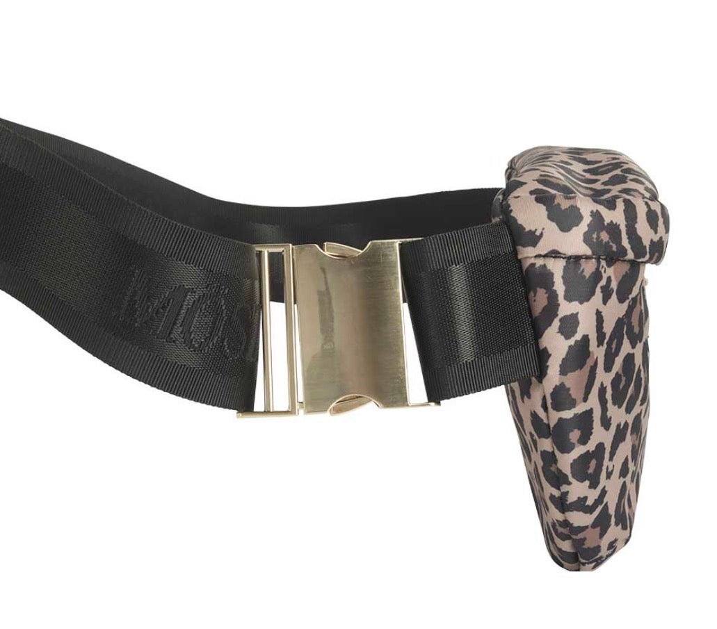 Nylon MOSZ crossbody tas met leopardprint
