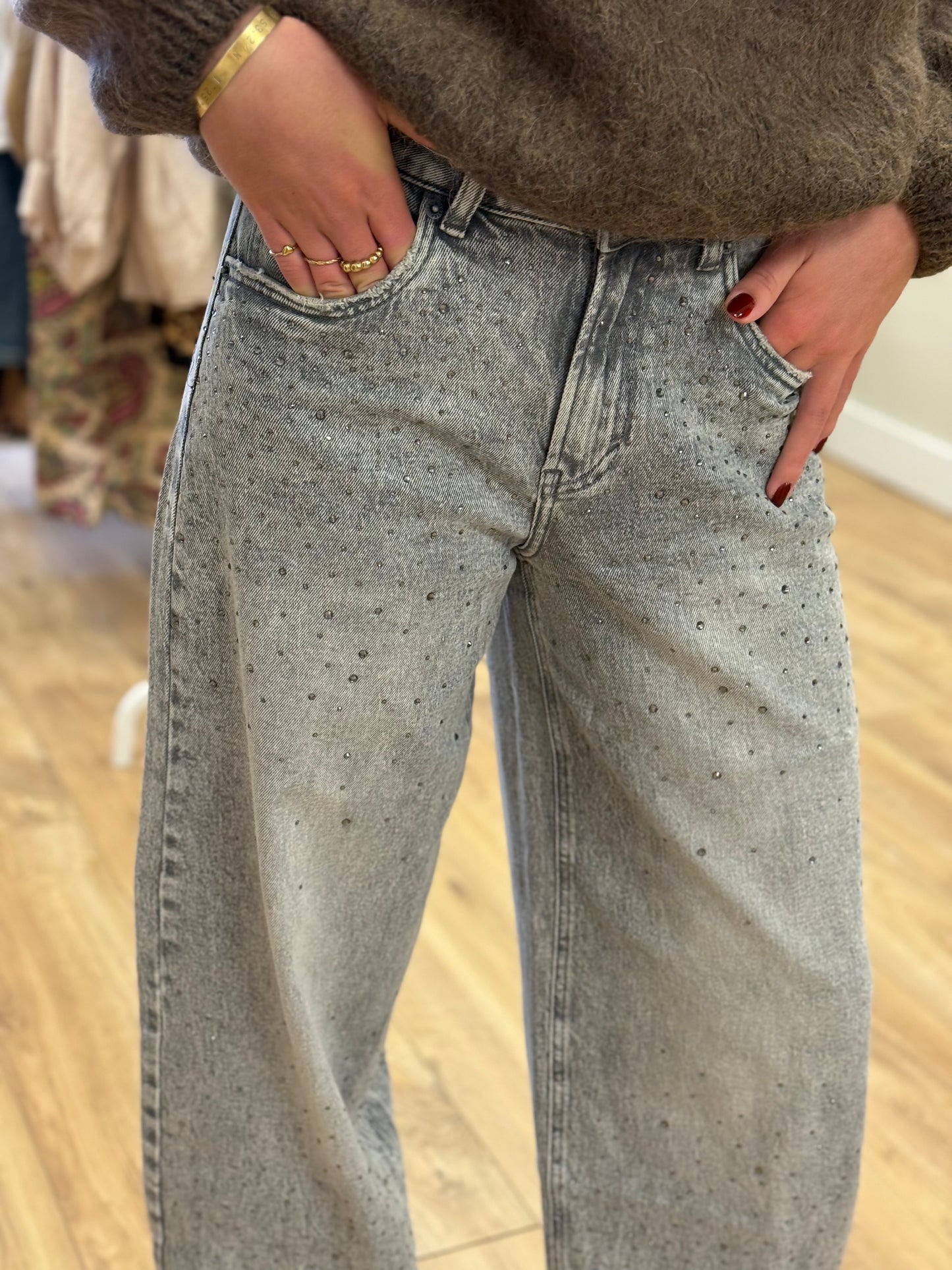 Jeans grey ballon met studs